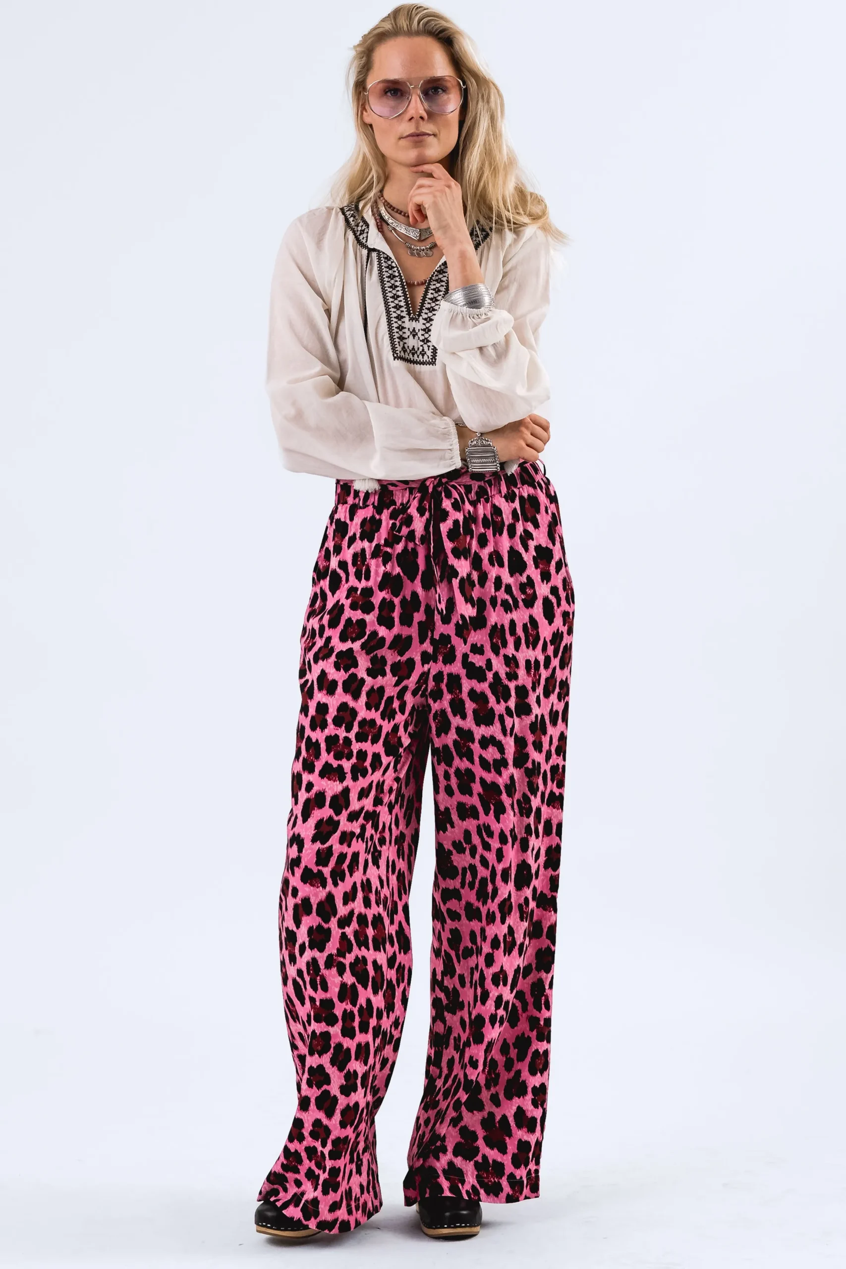 VickyLL Pants